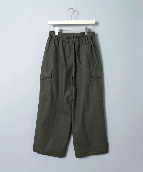 カーゴパンツ